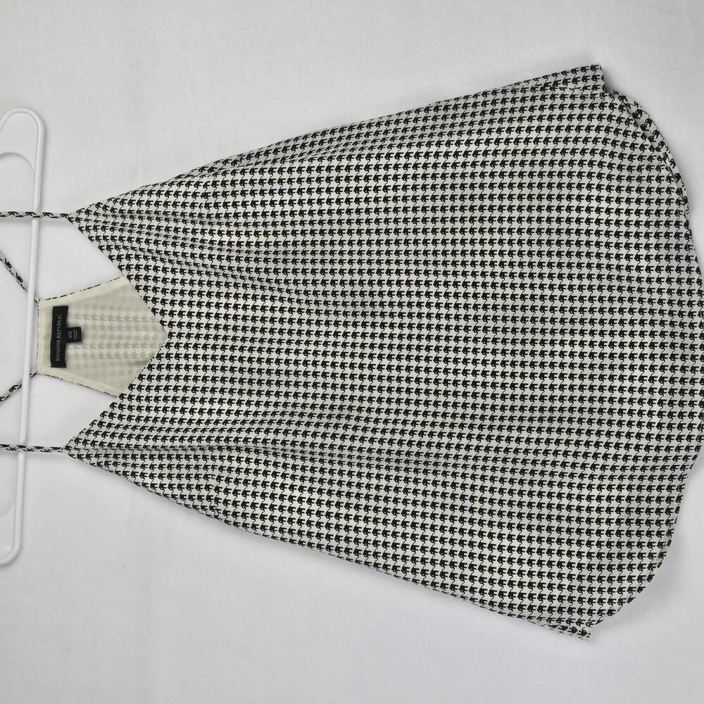 Banana Republic Elephant Pattern Silk Black & White Tank Top Size XS